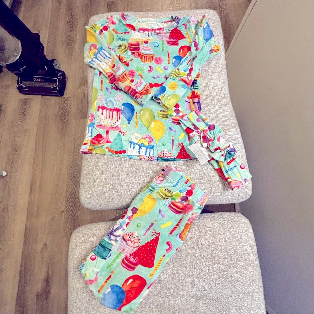 Baby Girls Birthday Posh Peanut Pajama Set & Matching Bow